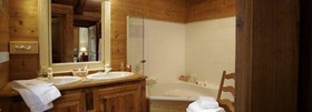 Les Chalets de La Serraz