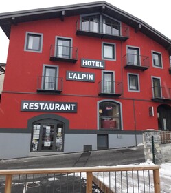 Hotel L Alpin