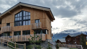 Chalet Caribou