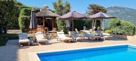 Loup Castel Boutique Hotel B&B