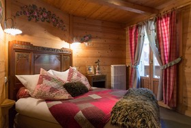 Les Cimes Hotels-Chalets De Tradition