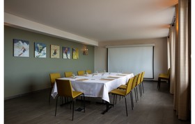 La Chemenaz Hotels