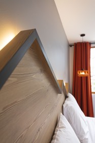 Hotel Base Camp Lodge