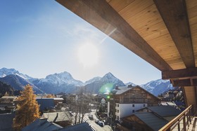 Hotel Base Camp Lodge