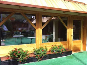 Hotel Base Camp Lodge