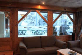 Hotel Base Camp Lodge