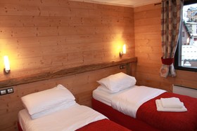 Hotel Base Camp Lodge
