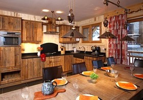 Chalet Husky