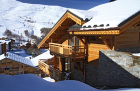 Chalet Husky