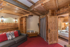 Lodji Hotel