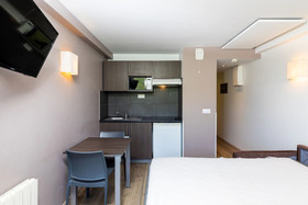 SOWELL RESIDENCES Pierre Blanche
