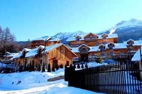 Sunêlia Chalets & Résidence - Les Logis d'Orres