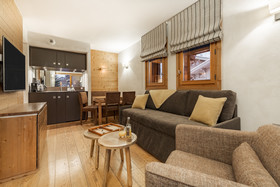 Hôtel Les Loges Blanches