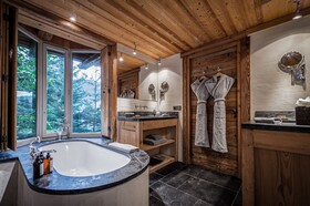 Le Chalet Zannier Hotels