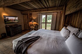 Le Chalet Zannier Hotels