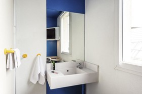 HOTELF1 LYON MEYZIEU GRAND STADE-EUREXPO