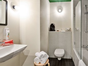 ibis Styles Lyon Meyzieu Stadium Olympique
