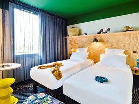 ibis Styles Lyon Meyzieu Stadium Olympique