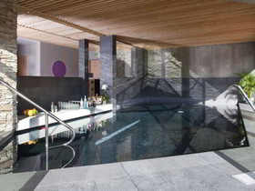 Anova Hotel & Spa