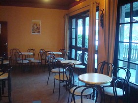 Auberge Du Mont-Rond