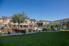Le Domaine Des Oliviers
