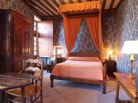 Hostellerie Du Vieux Pérouges