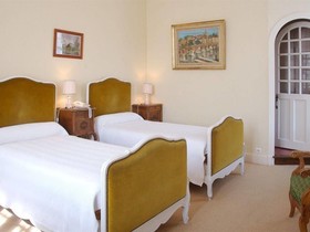 Hostellerie Du Vieux Pérouges