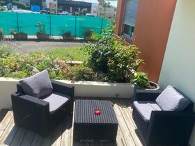 Adonis Lyon Est - Hôtel Artys