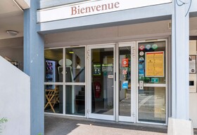 B&B Hôtel Lyon Saint Priest