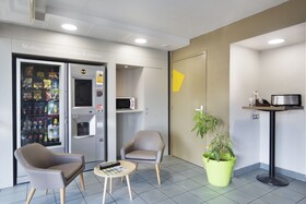 B&B Hôtel Lyon Saint Priest