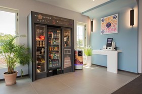 Hôtel Campanile Smart Lyon Est - Eurexpo Bron Aviation