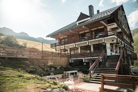 Hotel Les Cedres