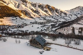 Hotel Les Cedres