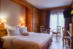Chalet-Hôtel La Marmotte, The Originals Relais