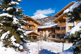 Le Hameau du Rocher Blanc