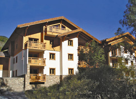 Le Hameau du Rocher Blanc
