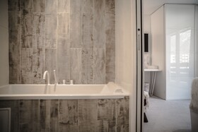 Rock Noir Spa