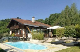 Le Chalet Des Pesettes