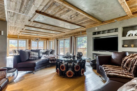 Chalet Charlie