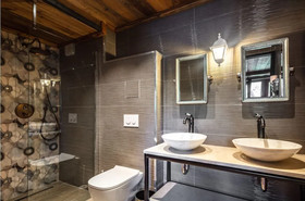Chalet Raven