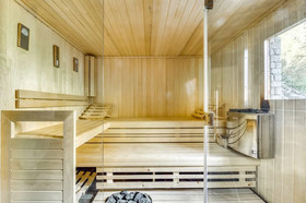 Chalet Raven