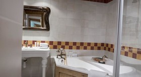 Hôtel Les Suites du Montana by Les Etincelles