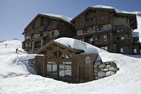Hôtel Les Suites du Montana by Les Etincelles