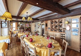 Paquis Hotel