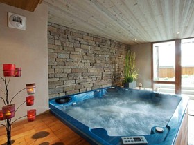 Paquis Hotel
