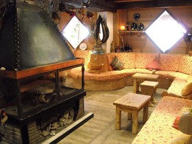 Paquis Hotel