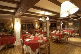 Paquis Hotel