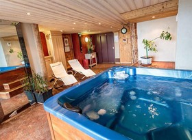 Paquis Hotel