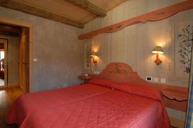 Paquis Hotel