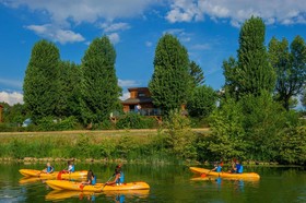 Kanopee Village de Trevoux Pitches